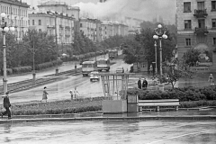Нижний Тагил. Театральна площадь. 1960 -1970 - е гг. Автор снимков фотокорреспондент газеты «Тагильский рабочий» - Хренов Ю.А.  Архив "Нижнетагильский музей-заповедник "Горнозаводской Урал"