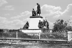 Нижний Тагил. Памятник Н. Н. Демидову, князю Санъ -Донато.
