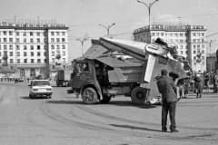 Нижний Тагил. 9 мая 1993 год. На месте трагедии положили новый слой асфальта.