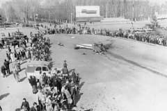 Нижний Тагил. 9 мая 1993 год. На центральную площадь упал Як-52. Погибло 19 чел, 17 госпитализированы. С 11-13 мая в городе был траур.