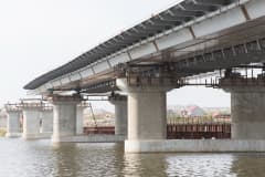 Строительство моста через Нижнетагильский пруд август 2021 год. Фото Сергей Казанцев.