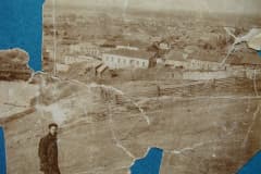 Посёлок Черноисточинск, вид с Заводской горы, на фото Свинкин, начало 20-го века.