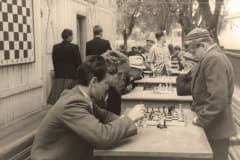 Нижний Тагил. Парк им. Бондина. Спортивный павильон. Розыгрыш кубка парка по шахматам. 1961 год.