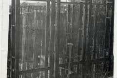 Три установленные рамы для шандор. 1960-е гг. Фото из альбома по истории Выйской плотины. Автор фото Кожевников А.Ф.