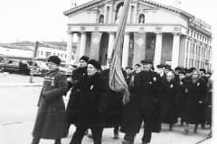 Нижний Тагил, Демонстрация 7 ноября 1957 года, в честь 40-летия  Великой Октябрьской социалистической революции. Фотоархив Инишева Геннадия Дмитриевича.