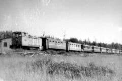 Тепловоз ТУ7 на станции «Урал». Фото 1991 год.
