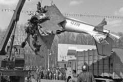 Нижний Тагил, 9 мая 1993 год, На центральную площадь упал Як-52, Погибло 19 чел, 17 госпитализированы.