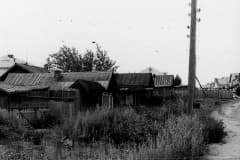 Нижний Тагил. Выя. Дома по нечетной стороне ул. Космонавтов (бывшей Раздельной). Сейчас в этом районе находятся АЗС и магазин «Лео», 1966 год.