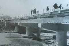 Строительство Маральского моста. Фото конец 1961 год. 14 ноября 1961 г принят в эксплуатацию мост через реку Тагил по улице Комсомольской-Фрунзе.