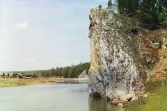 Камень Шайтан; боец. 1912 год Бойцами на Чусовой называют скалы наиболее опасные для судоходства.