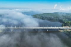 Строительство моста через Нижнетагильский пруд июнь 2022 год.