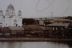 Посёлок Висим. Церковь Николая Чудотворца. Церковь была освящена в 1913 году. Действовала до начала 1930-х годов. В 1935 году с неё сняли купола.