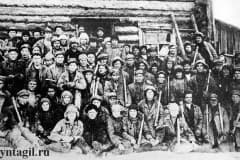 Нижний Тагил. Рудник. Коллектив строительства шахты «Капитальная», 1929 год.