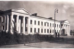 Нижний Тагил Тагилстрой  Школа № 56, ул Гвардейская 12.  Фото Владислава Зеленского, 1962 год.