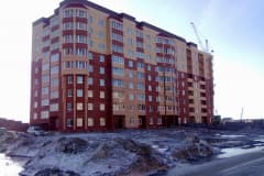 Нижний Тагил. 3 апреля 2014 год. Строительство жилого дома на ГГМ по адресу Уральский проспект, 87.