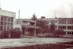 Нижний Тагил. Ул. Фрунзе. Школа № 50. Фото 1980 год. Основана школа в 1972 году.