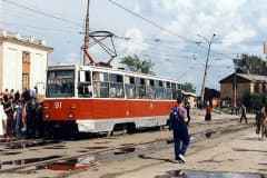 Нижний Тагил. Трамвайная остановка "Вокзал" 1995 год.