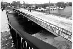 Нижний Тагил. Новый мост готов. Ждем госкомиссию Тагильский рабочий   № 154 Вторник, 17 ноября 2015 года Фото Николая Антонова