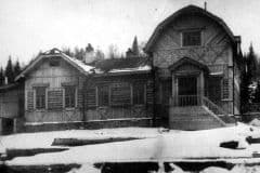 Главное здание жд. станции «Востряк» Фото 1926 г.