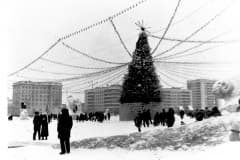 Нижний Тагил  Новый год. 1980-е годы.  Фото Инишева Г.  Д.